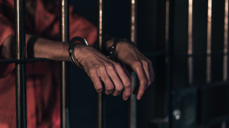 Short Story: The Truth About MURDER